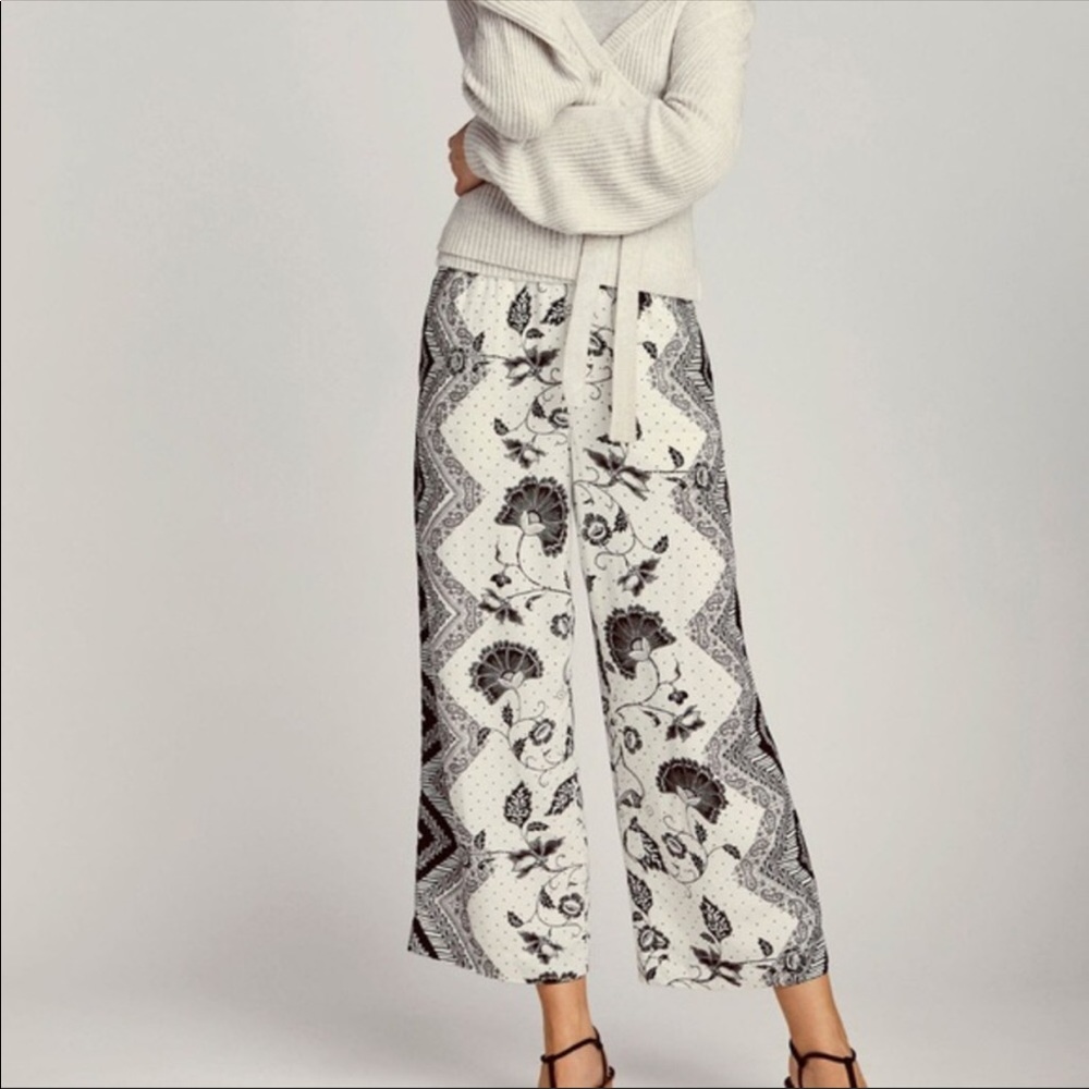 Wide leg pants